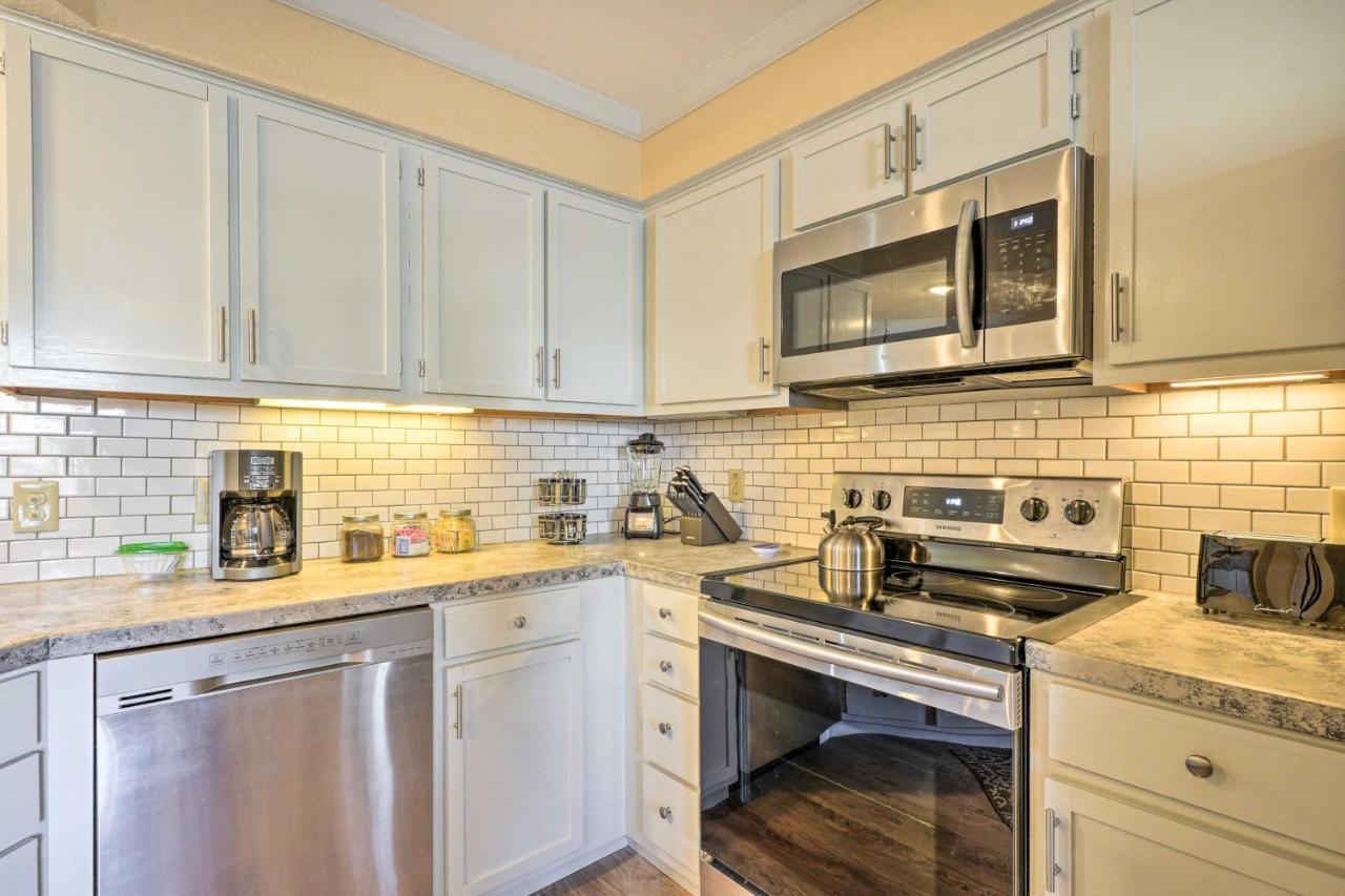 Walk-In Condo At Pointe Royal Resort With King Beds! Бренсън Екстериор снимка